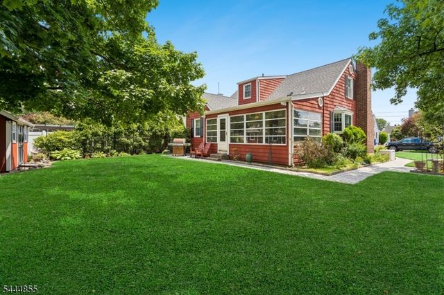 319 Edgeworth St, Middlesex Boro, NJ 08846
