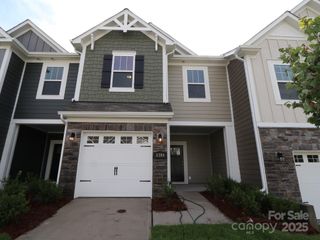 3208 Lilac Grove Drive, Charlotte, NC 28269