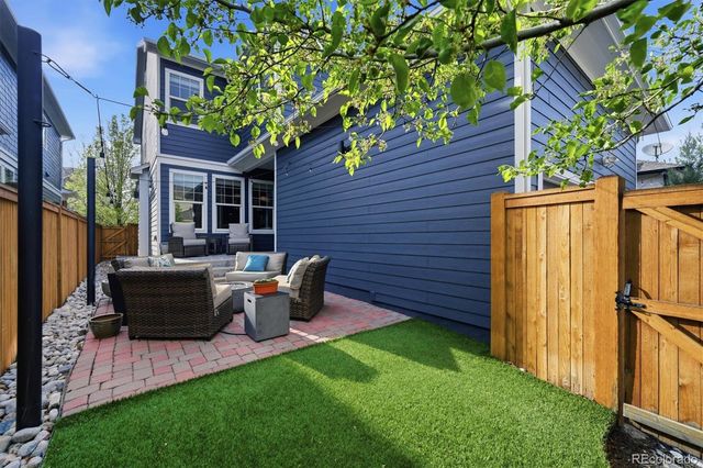 8026 E 35th Avenue, Denver, CO 80238