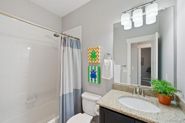 8026 E 35th Avenue, Denver, CO 80238