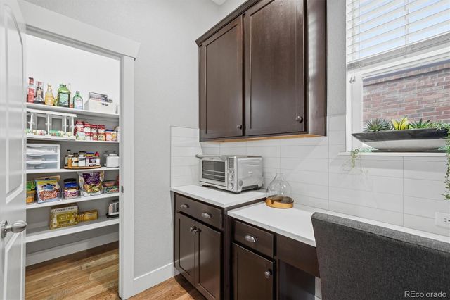 8026 E 35th Avenue, Denver, CO 80238