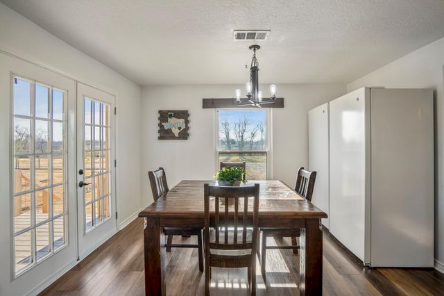 10009 County Road 168, Alvin, TX 77511