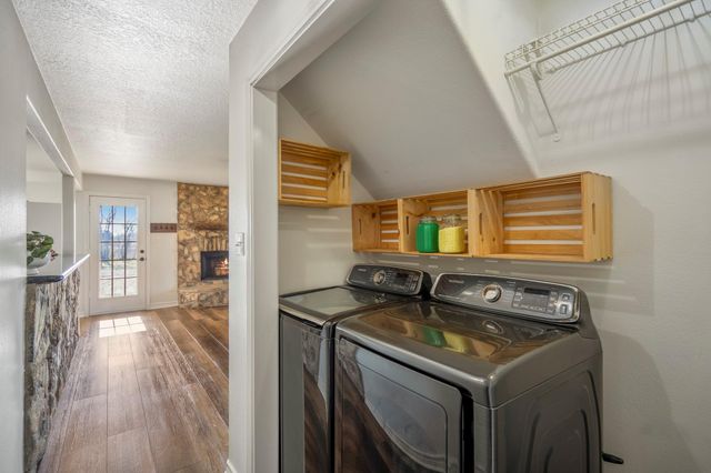 10009 County Road 168, Alvin, TX 77511