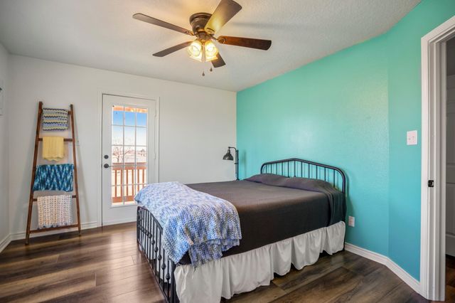 10009 County Road 168, Alvin, TX 77511