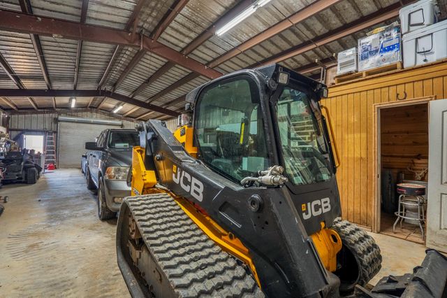 10009 County Road 168, Alvin, TX 77511