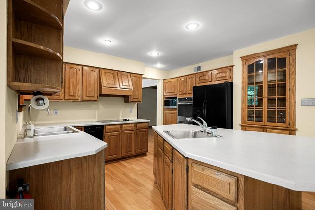43 BATTERY HILL DR, Voorhees, NJ 08043