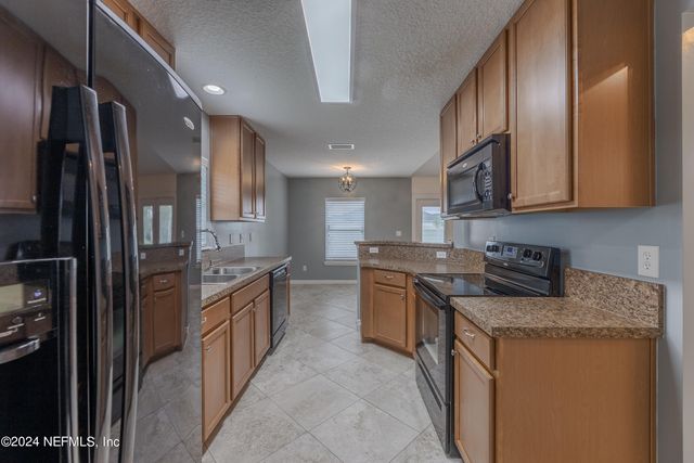 6605 HARMON HILLS Circle, Jacksonville, FL 32222