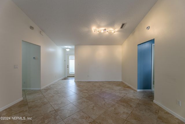 6605 HARMON HILLS Circle, Jacksonville, FL 32222