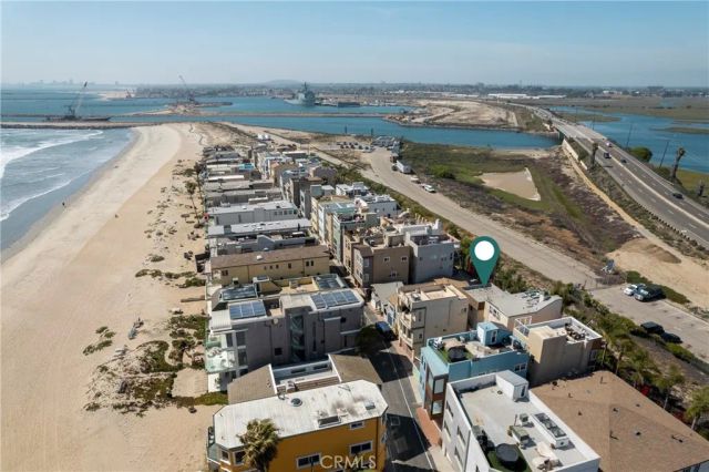 20 Pacific Avenue, Surfside, CA 90743