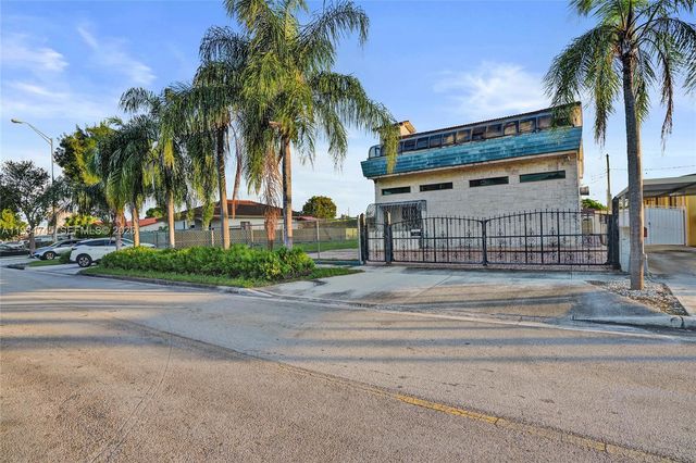 366 W 12th St, Hialeah, FL 33010