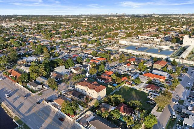 366 W 12th St, Hialeah, FL 33010