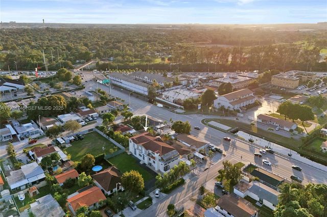 366 W 12th St, Hialeah, FL 33010