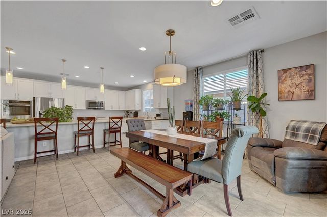 1102 North Water Street, Henderson, NV 89011