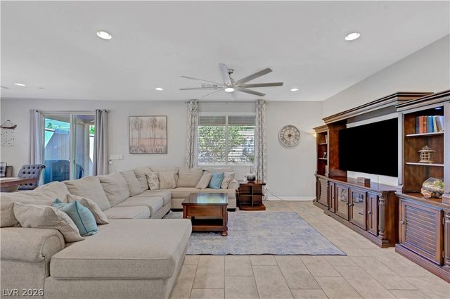 1102 North Water Street, Henderson, NV 89011