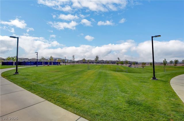 1102 North Water Street, Henderson, NV 89011