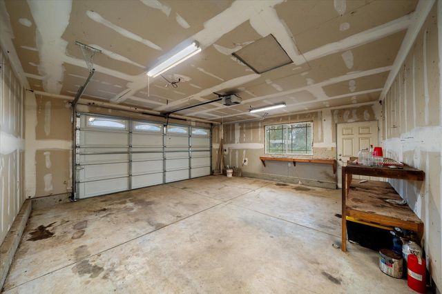 4038 Glen Hollow Lane, Anderson, CA 96007