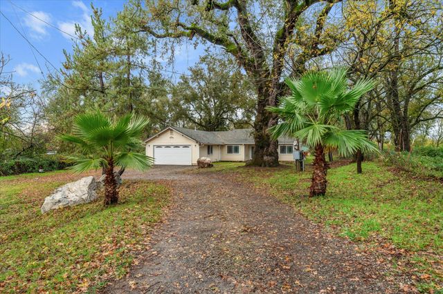 4038 Glen Hollow Lane, Anderson, CA 96007