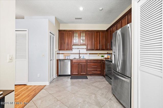 1834 HIGH BROOK Court, Jacksonville, FL 32225