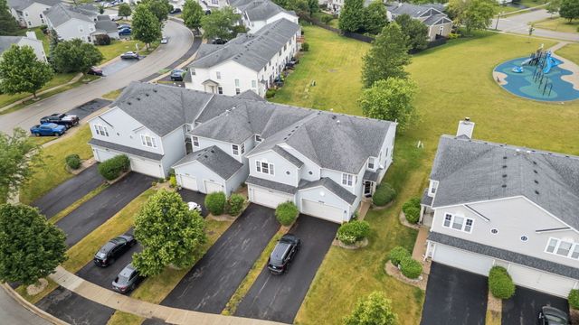 16532 S Windsor Lane, Lockport, IL 60441
