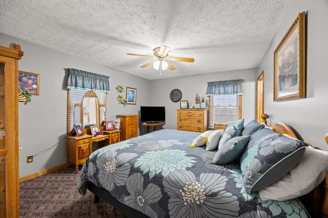 1518 Oakland Lane, Harrodsburg, KY 40330