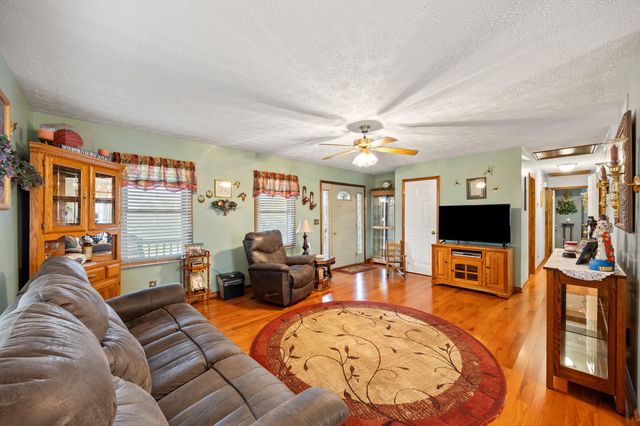 1518 Oakland Lane, Harrodsburg, KY 40330