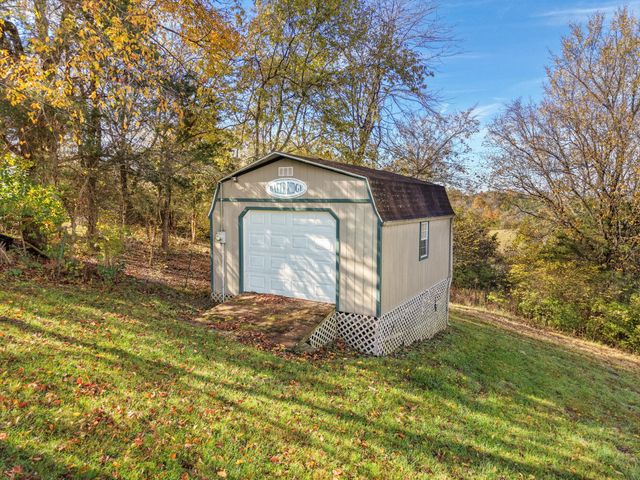 1518 Oakland Lane, Harrodsburg, KY 40330
