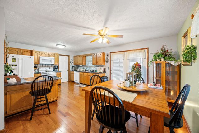 1518 Oakland Lane, Harrodsburg, KY 40330