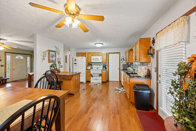 1518 Oakland Lane, Harrodsburg, KY 40330