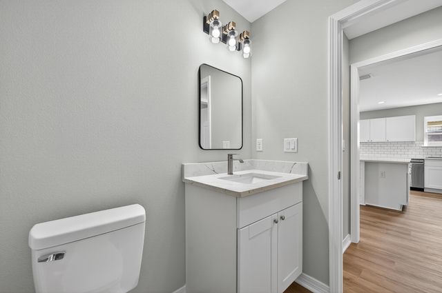 5327 B Kervin Road, Crestview, FL 32539