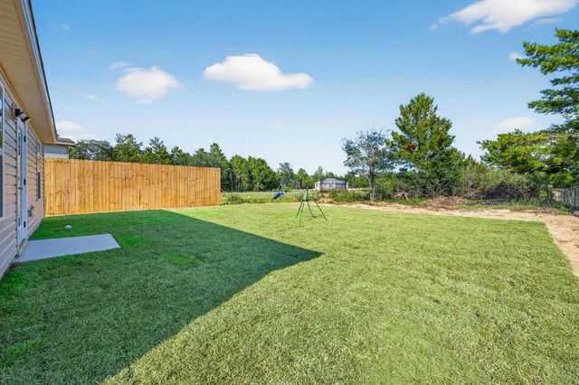 5327 B Kervin Road, Crestview, FL 32539