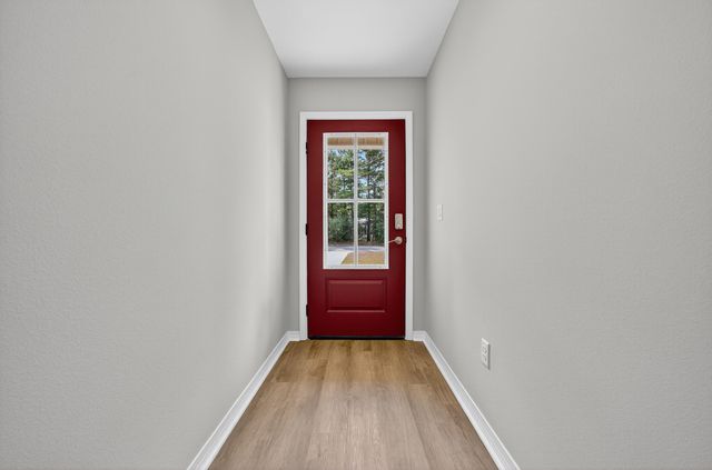 5327 B Kervin Road, Crestview, FL 32539