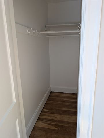 37 Lafayette Place 2, Salem, MA 01970