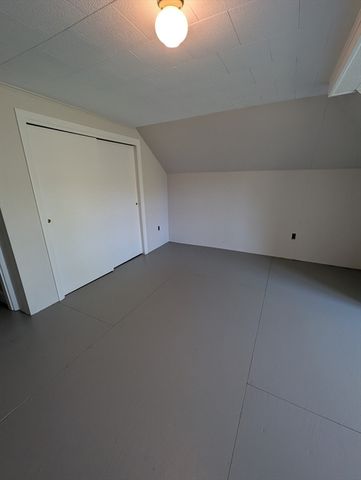 37 Lafayette Place 2, Salem, MA 01970