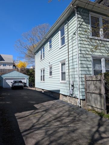 37 Lafayette Place 2, Salem, MA 01970