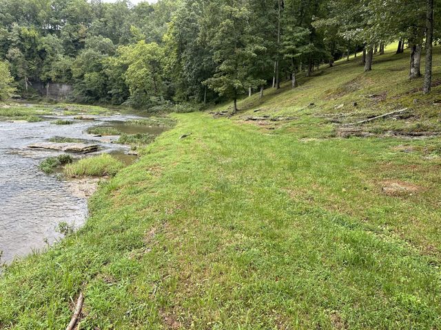 0 Cove Ln, Lawrenceburg, TN 38464