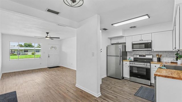 265 E THELMA STREET, Lake Alfred, FL 33850