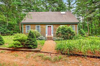 37 Leonard Street, Carver, MA 02330