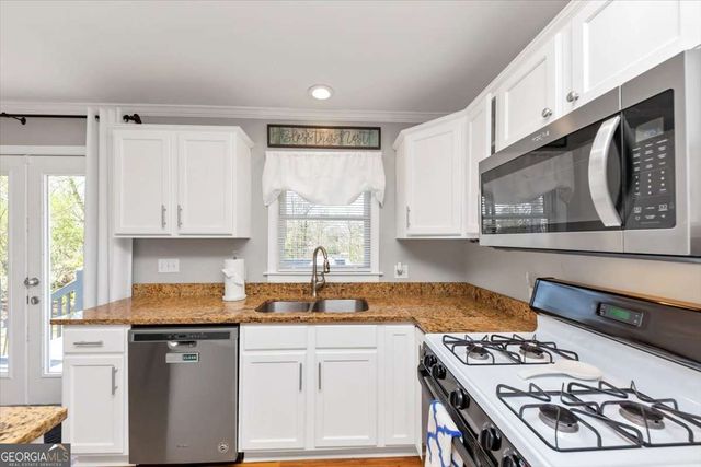 1995 Tara Court NW, Kennesaw, GA 30144