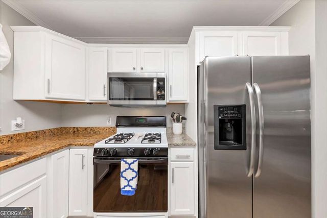 1995 Tara Court NW, Kennesaw, GA 30144