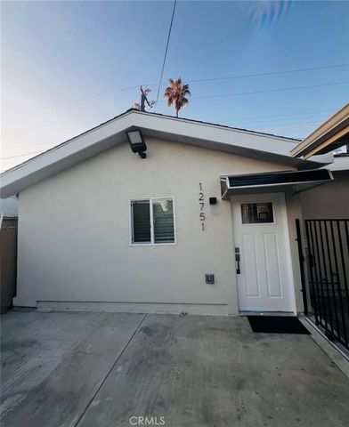 12749 KITTRIDGE Street, North Hollywood, CA 91606