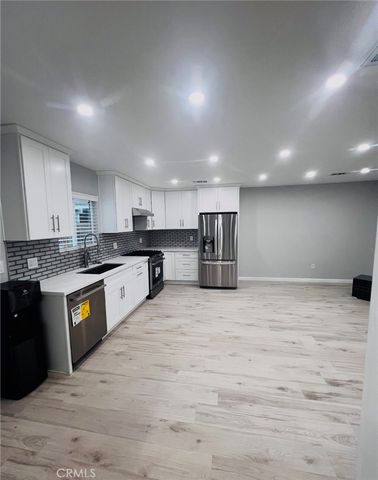 12749 KITTRIDGE Street, North Hollywood, CA 91606