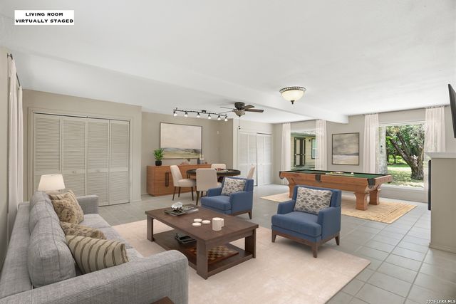 220 LARK LN, New Braunfels, TX 78132
