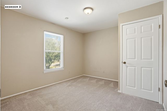 220 LARK LN, New Braunfels, TX 78132