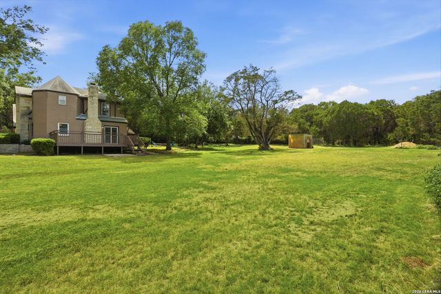 220 LARK LN, New Braunfels, TX 78132