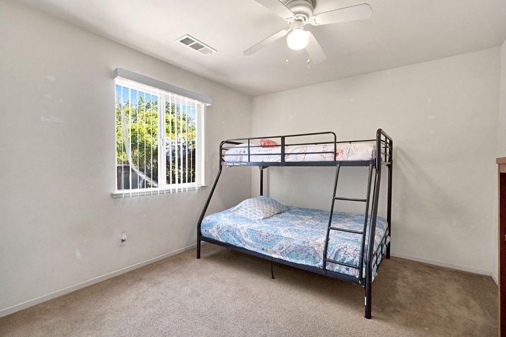Image 18 of property listing at 319 Marie Street, Mendota, CA 93640