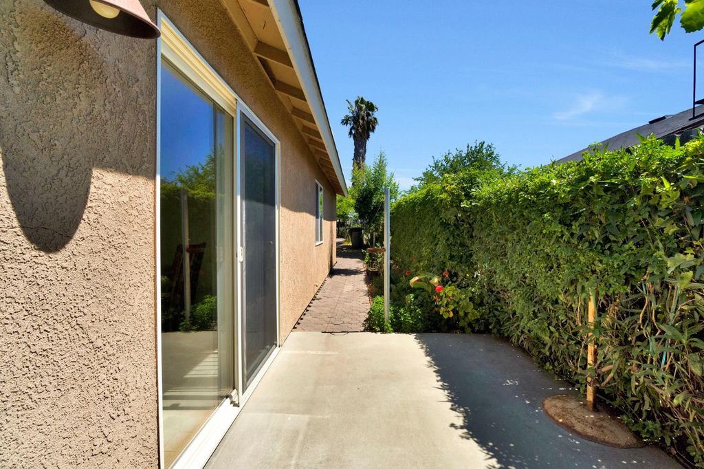Image 25 of property listing at 319 Marie Street, Mendota, CA 93640