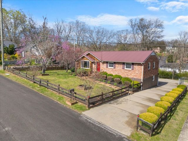 220 Nunley Dr, Nashville, TN 37211