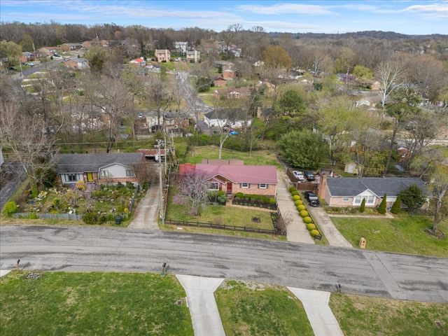 220 Nunley Dr, Nashville, TN 37211