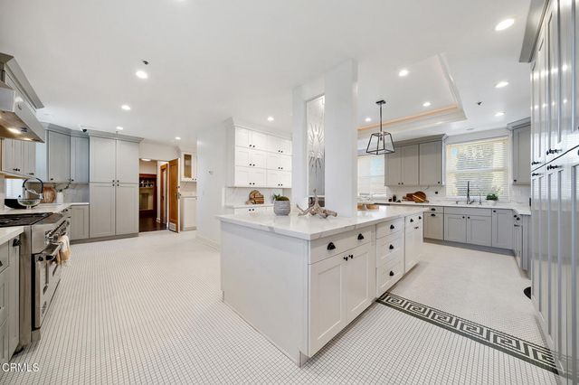 380 W Green Street, Pasadena, CA 91105