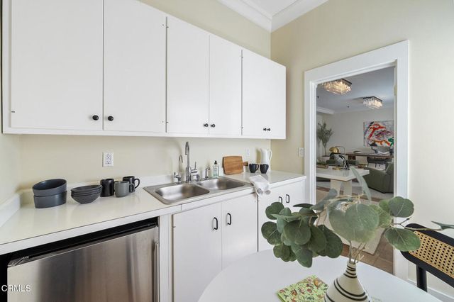 380 W Green Street, Pasadena, CA 91105